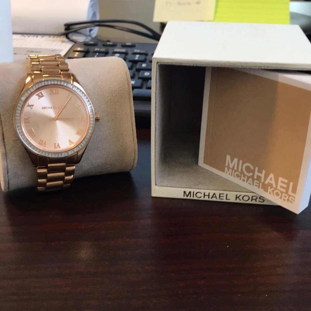 Michael Kors Rose Gold Watch.